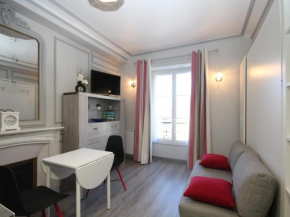 Mont-Dore : Studio Centre avec Ascenseur - 2 Pers - Cuisine Équipée - FR-1-608-103 Le Mont-Dore